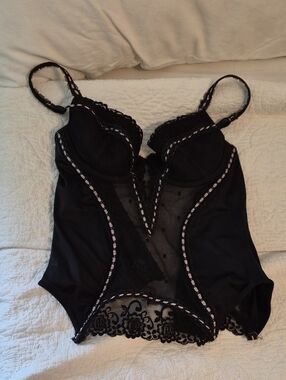 Black Lace Trim Bodysuit Bra